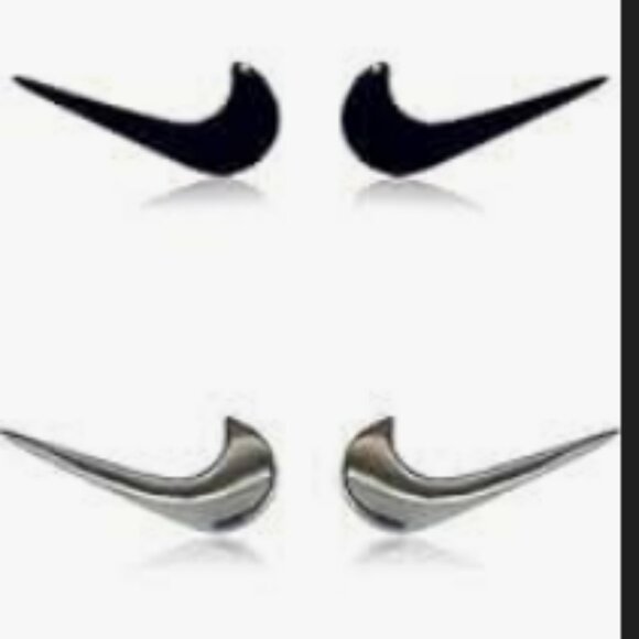 NIKE: 2 pair Swoosh stud earrings - Picture 2 of 5